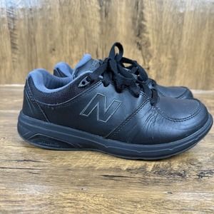 New Balance Women’s NB 813 Low Top Black Sneakers Shoes WW813BK NWOB Size 6